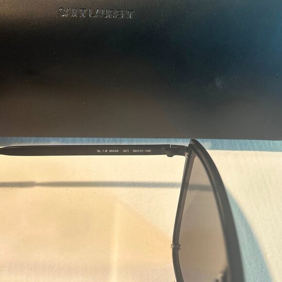 Authentic SAINT LAURENT YSL SL 1-B 001 Mask Unisex Sunglasses - Picture 7 of 7